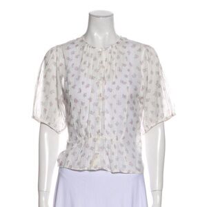 Doen floral button down top.